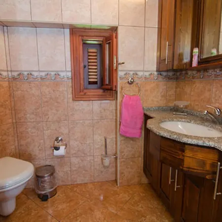 Villa Karsak Evi
